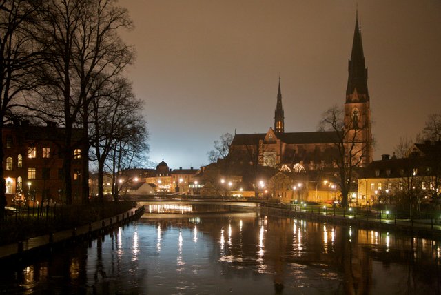 Uppsala at night