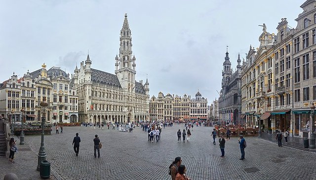 Grand Place, Brussels, Wikipedia, Author: Celuici, 2018