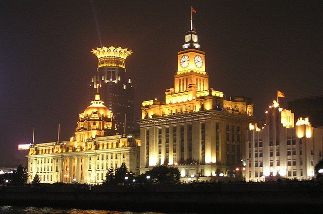 Bund at night (with Bund Financial Center)