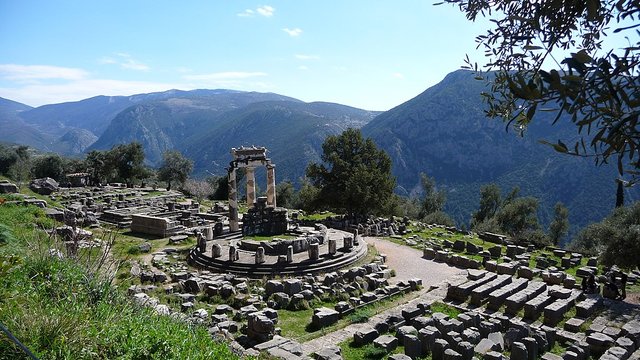 Delphi, Greece - panoramio