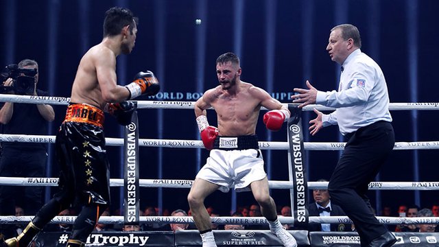 2018-11-03T220207Z_1570763047_RC1FF54418F0_RTRMADP_3_BOXING-BANTAMWEIGHT-BURNETT-DONAIRE.jpg