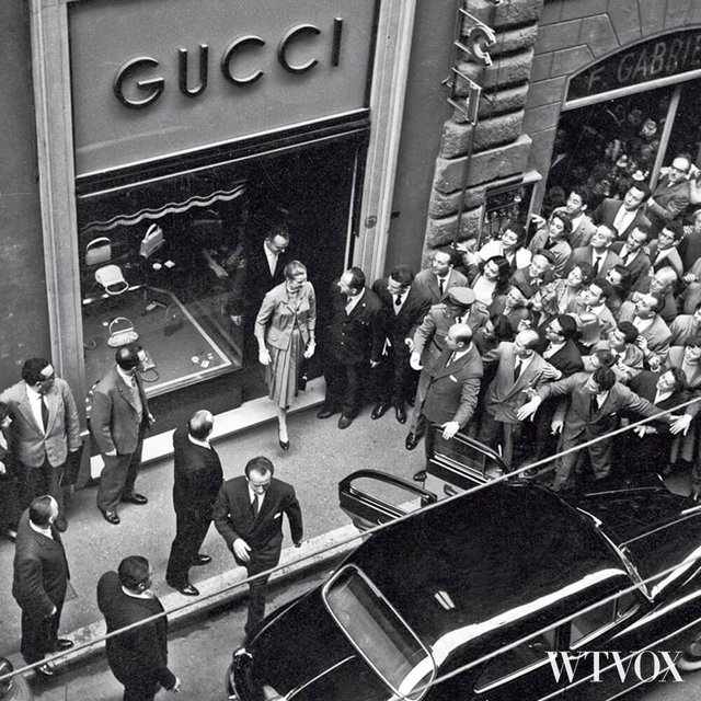 Why is Gucci brand so expensive? - Gucci first store