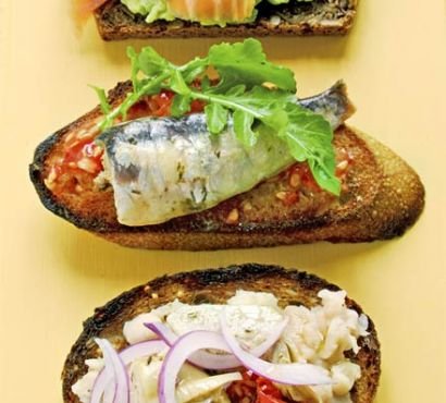 Tomato and sardine sandwich recipe