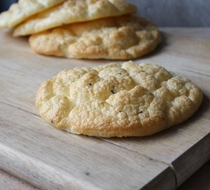 Cloud bread