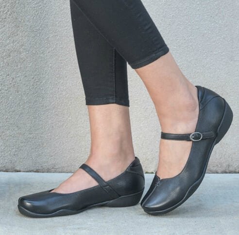 Narrow Heel, Wide Forefoot: Taos Ta-Dah