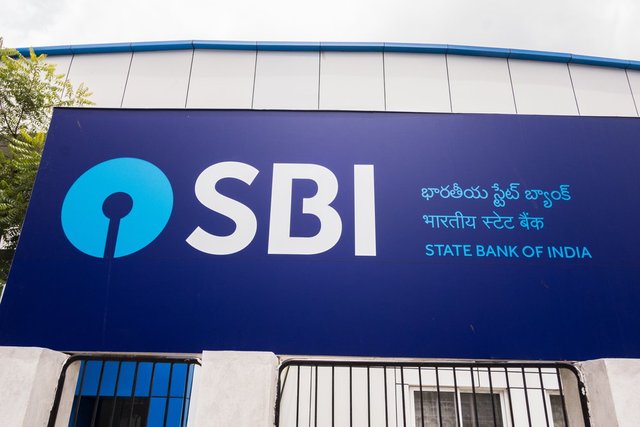 india-s-largest-bank-goes-big-on-blockchain-steemit