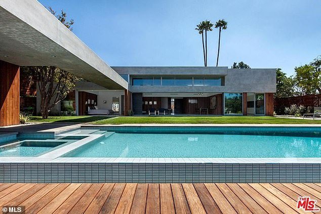 Nick Jonas mansion in Beverly hills