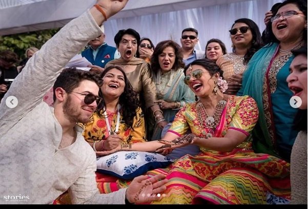 Mehendi Pics Of Priyanka Chopra-Nick Jonas'