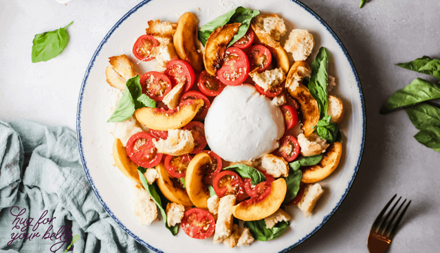 grilled peach caprese salad