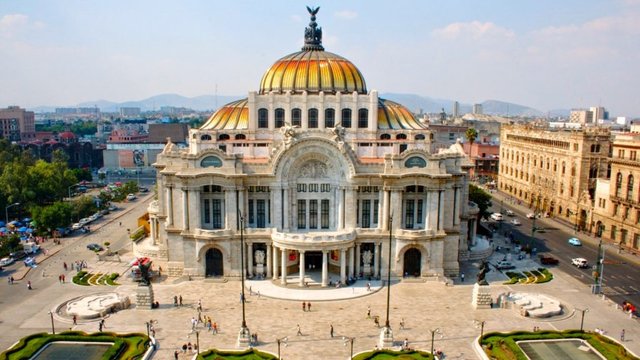 Palacio de Bellas Artes in Mexico City