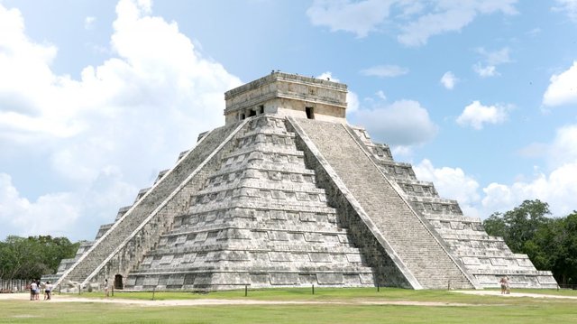 Pyramids in Chichen Itza, Riviera Maya