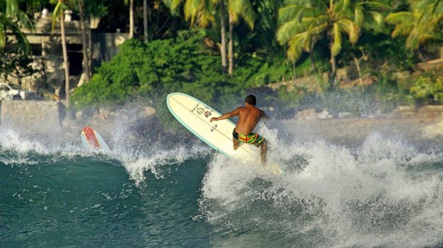 Surf at the top surfing beaches in Sayulita Nayarit