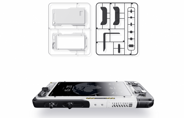 Every BOB blockchain phone can be customized to your own needs. Both hardware and software are open source. 