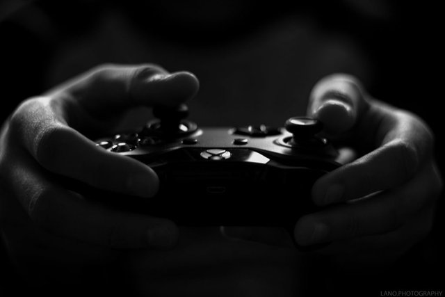 Gaming Xbox controller - pexels-photo-194511