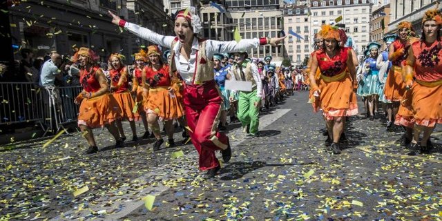 biennale-de-la-danse-de-lyon.jpg