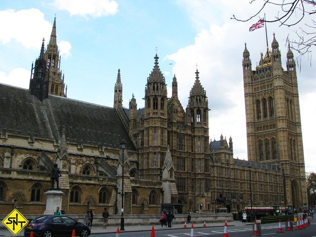 Inglaterra - Londres - Big Ben e as Casas do Parlamento