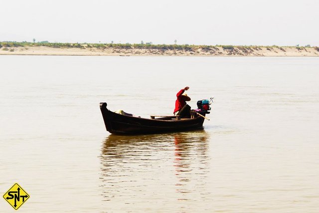  Myanmar - De Mandalay para Bagan de barco - Siga Nossa Trilha