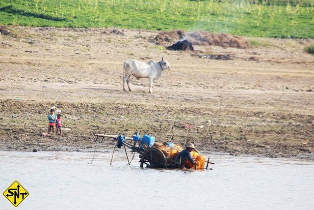  Myanmar - De Mandalay para Bagan de barco - Siga Nossa Trilha