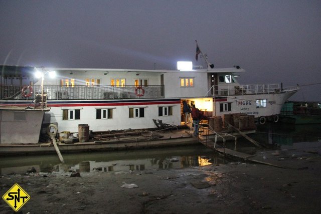  Myanmar - De Mandalay para Bagan de barco - Siga Nossa Trilha