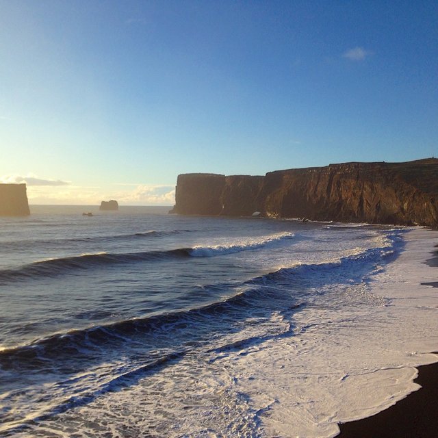 iceland-coastline.jpg