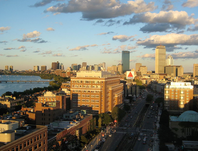 Boston_at_sunset_-_Boston_University_-_Wikipedia__the_free_encyclopediaf9d7a.png