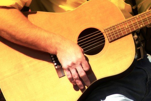 AcousticGuitarbyDodgertonSkillhauseviaMorguefile3b369.md.jpg