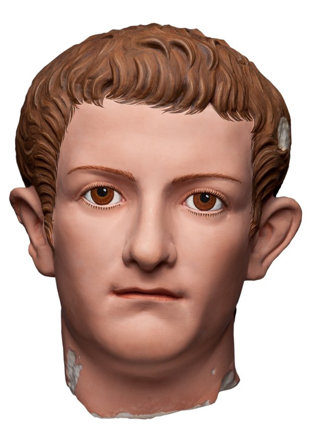 Caligula-color-743x102405383.jpg