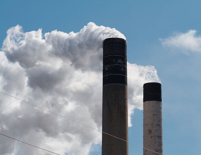 991px-Smokestacks_39583c33a.jpg