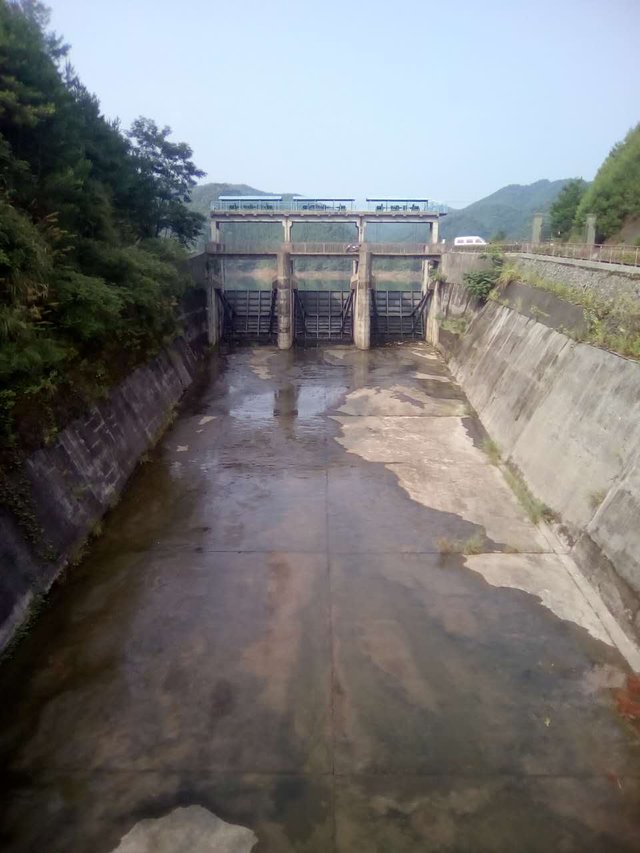 Dam Qingshanlong