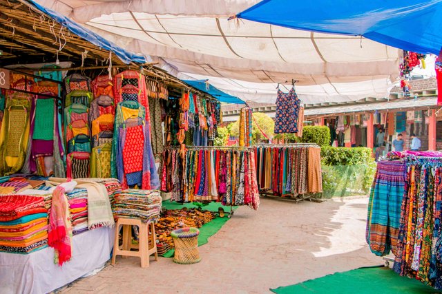 Dilli Haat cloth market