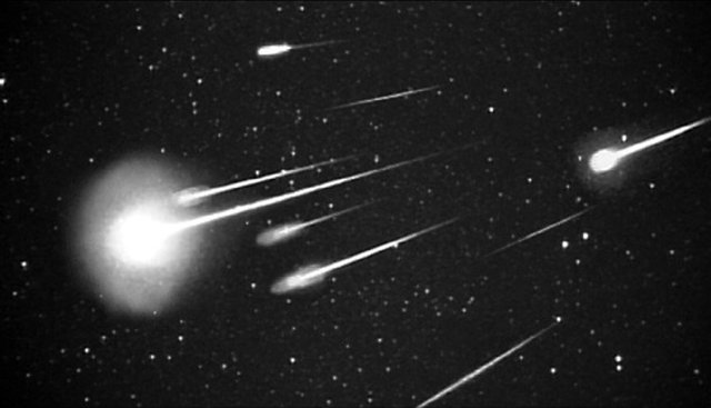 Comet Debris