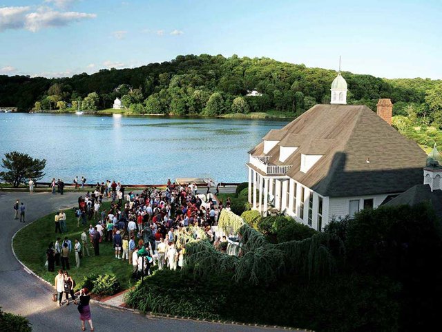 Cold Springs Harbor Laboratory, a beautiful campus surrounded by nature