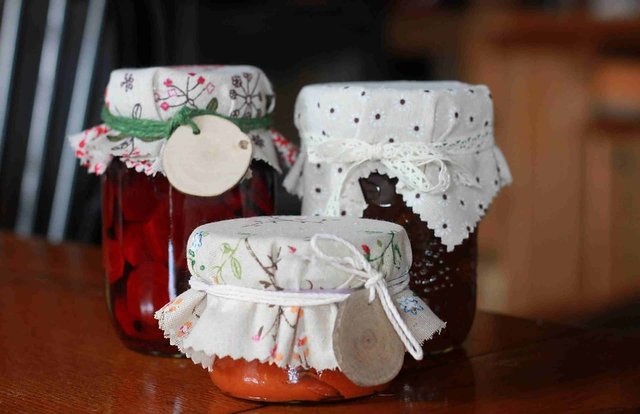 The How-To Guide for Gifting Jams, Jellies & Preserves