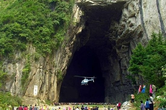 Top 10 Beautiful Caves in China