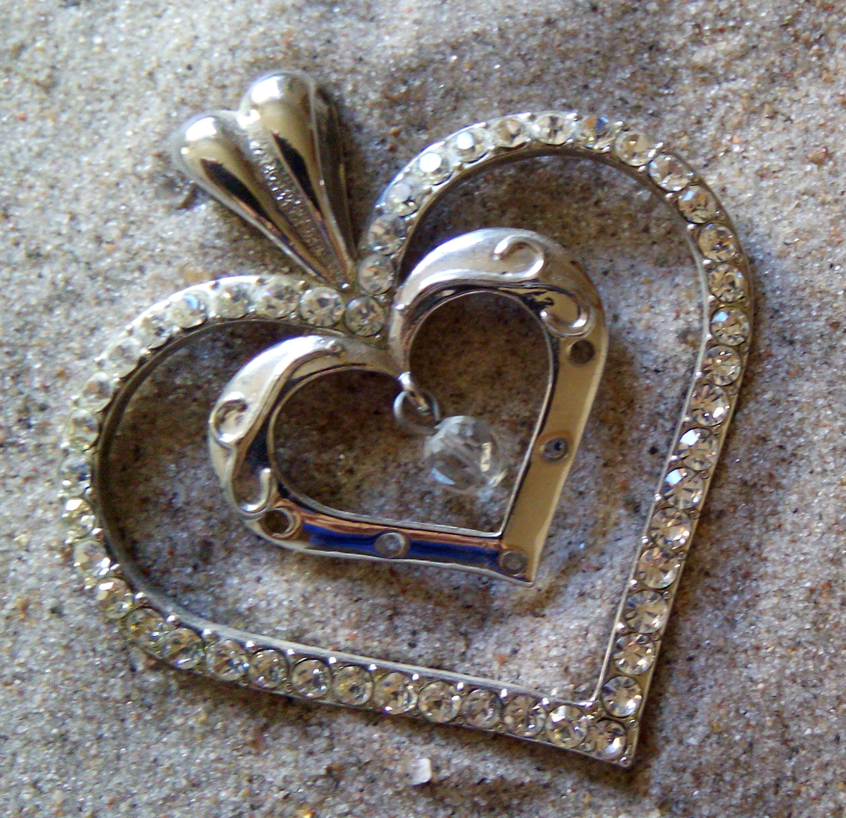 Herz Ausschnitt.png