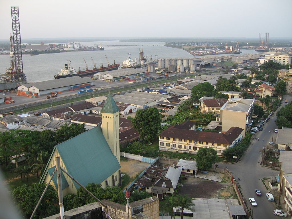 douala_harbor.jpg