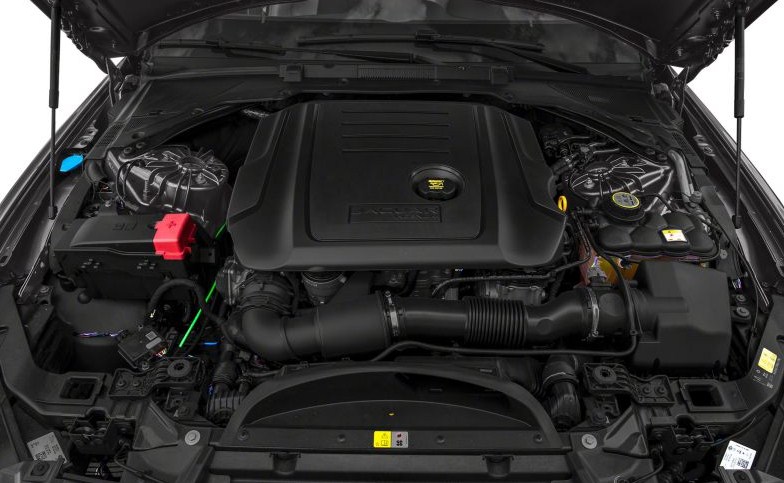 2018-Jaguar-XE-Engine.jpg