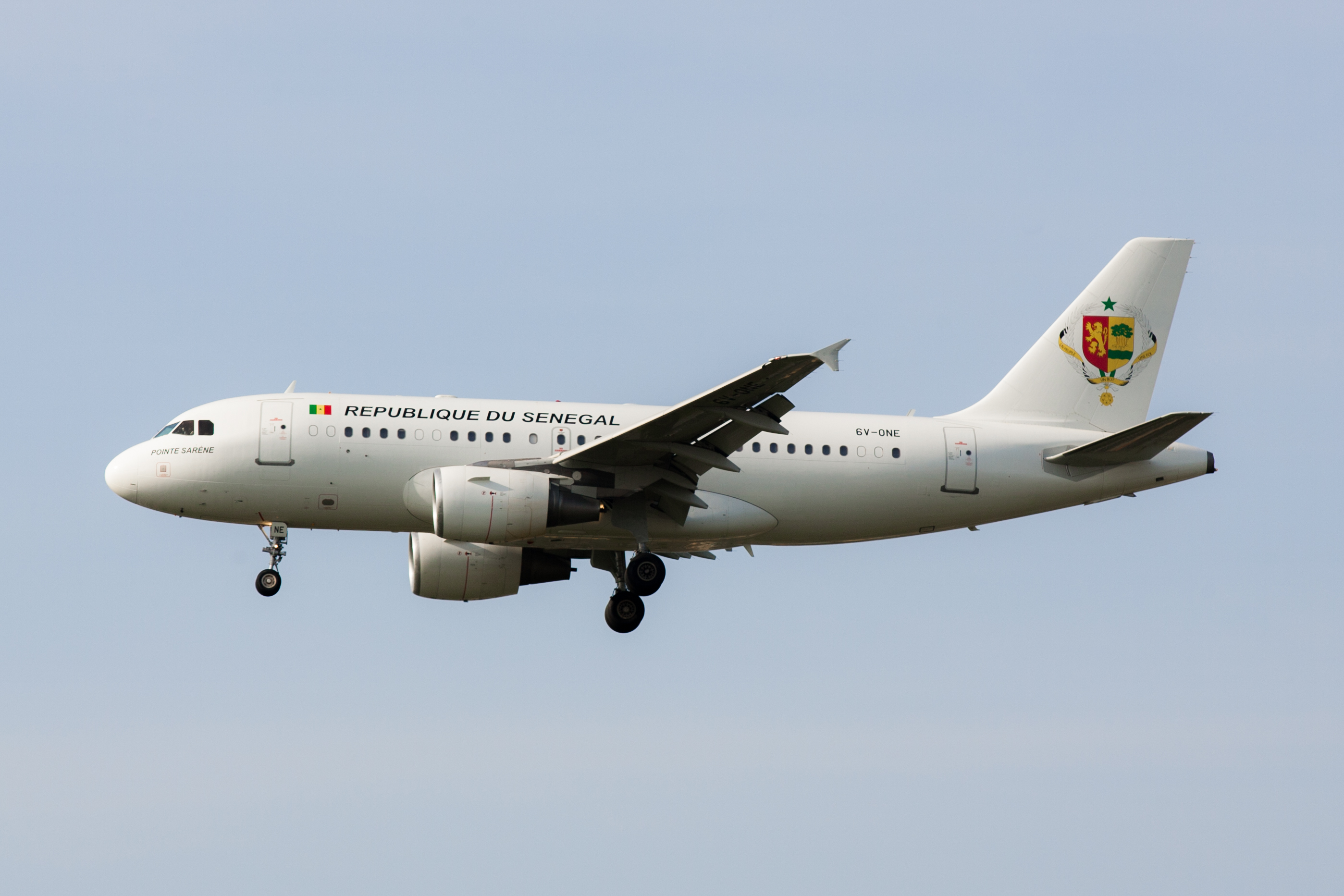 A319-115ACJ 6V-ONE Senegal.jpg
