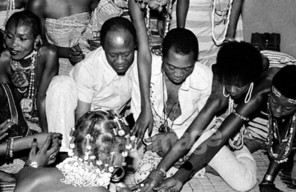 See-Wedding-Photos-of-Late-Fela-Anikulapo-Kuti-with-27-Women.dailyfamily.ng2_.jpg