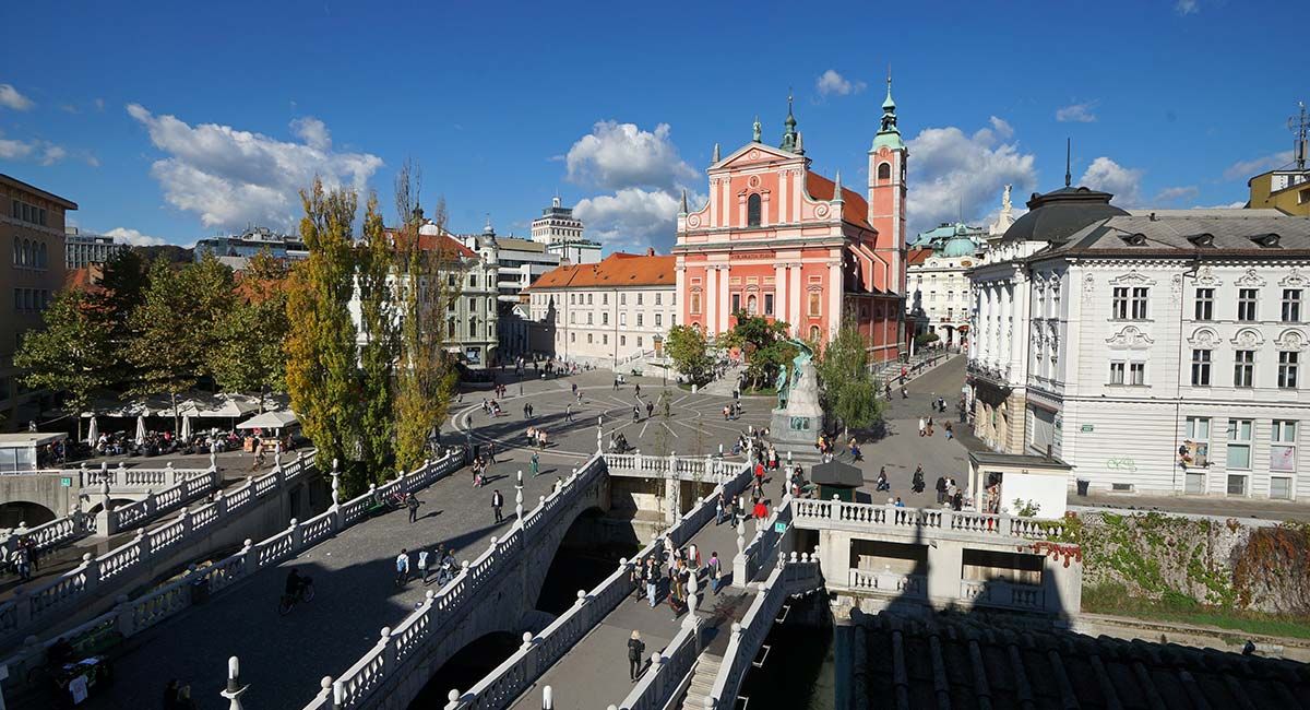 cities-tromostovje-ljubljana.jpg