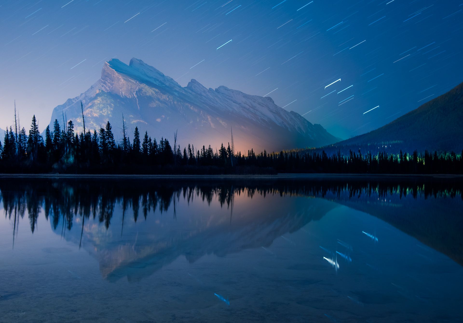 Vermillion Startrails
