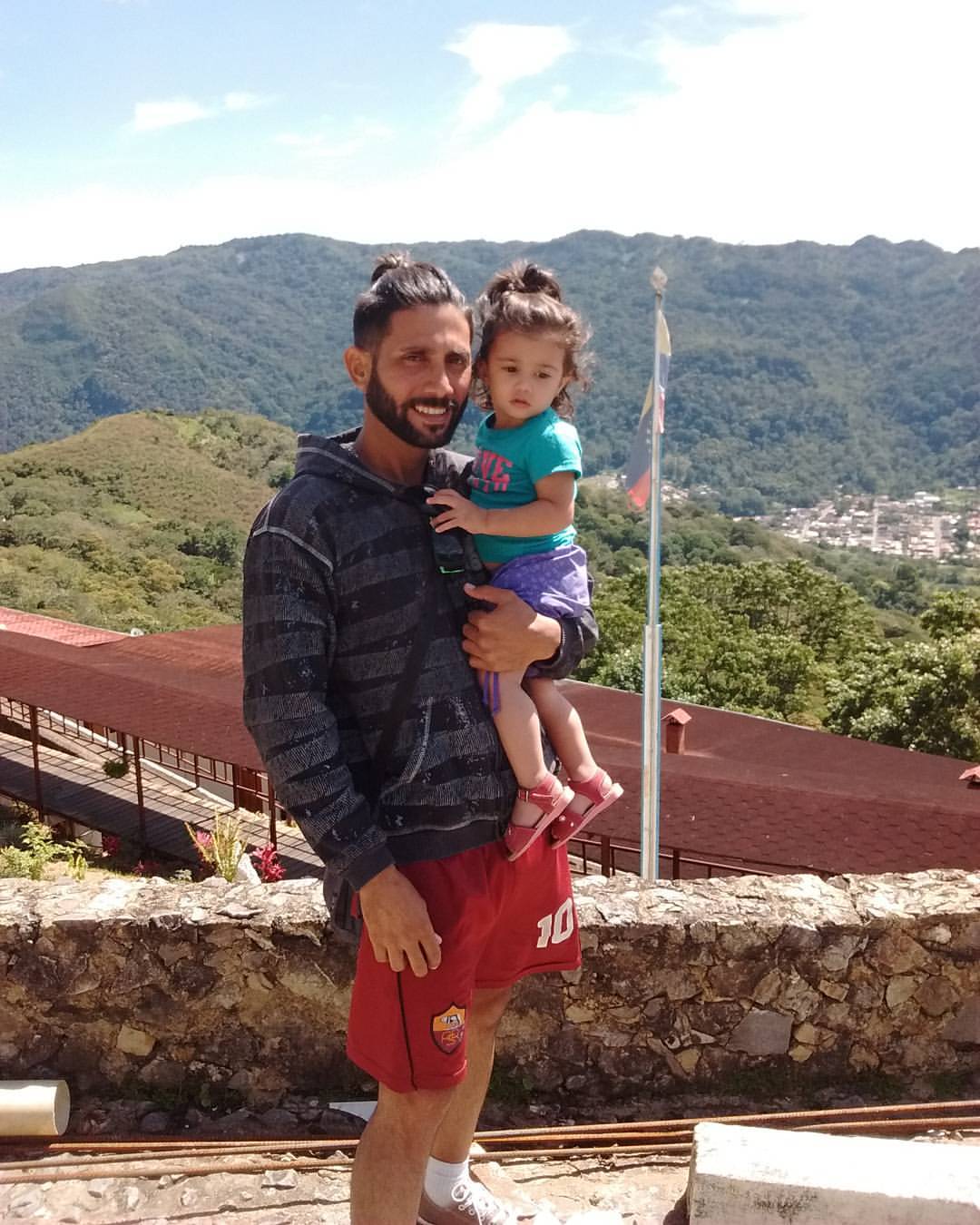 16112864_10154937425773624_1326423856355200328_o (1).jpg