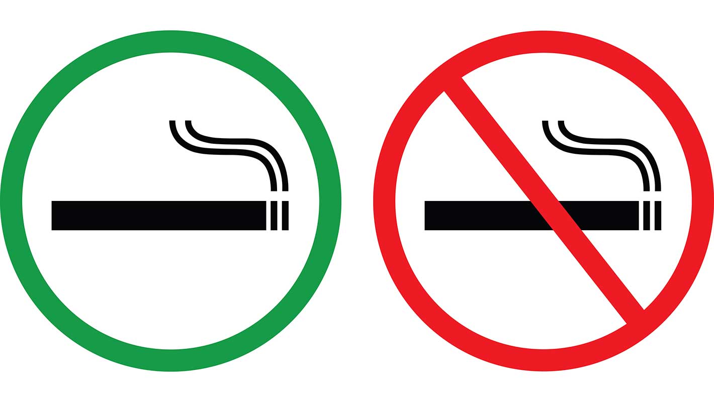 Знак можно нельзя. Знак разрешающий курение. Табличка курение разрешено. Курить в специально отведенных местах табличка. Таблика разрешается курить.