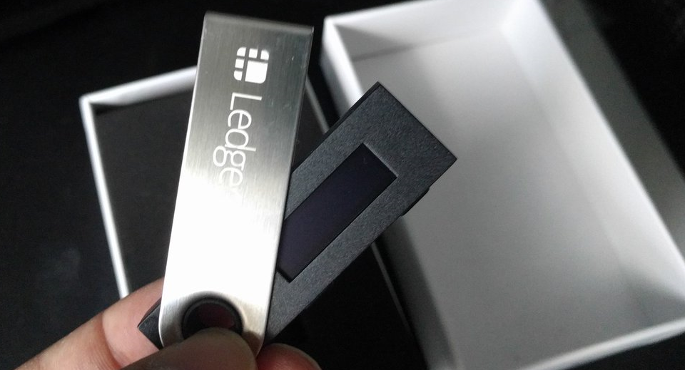 Don T Store Your Bitcoin On A Ledger Nano S Until You Ve Read This - 