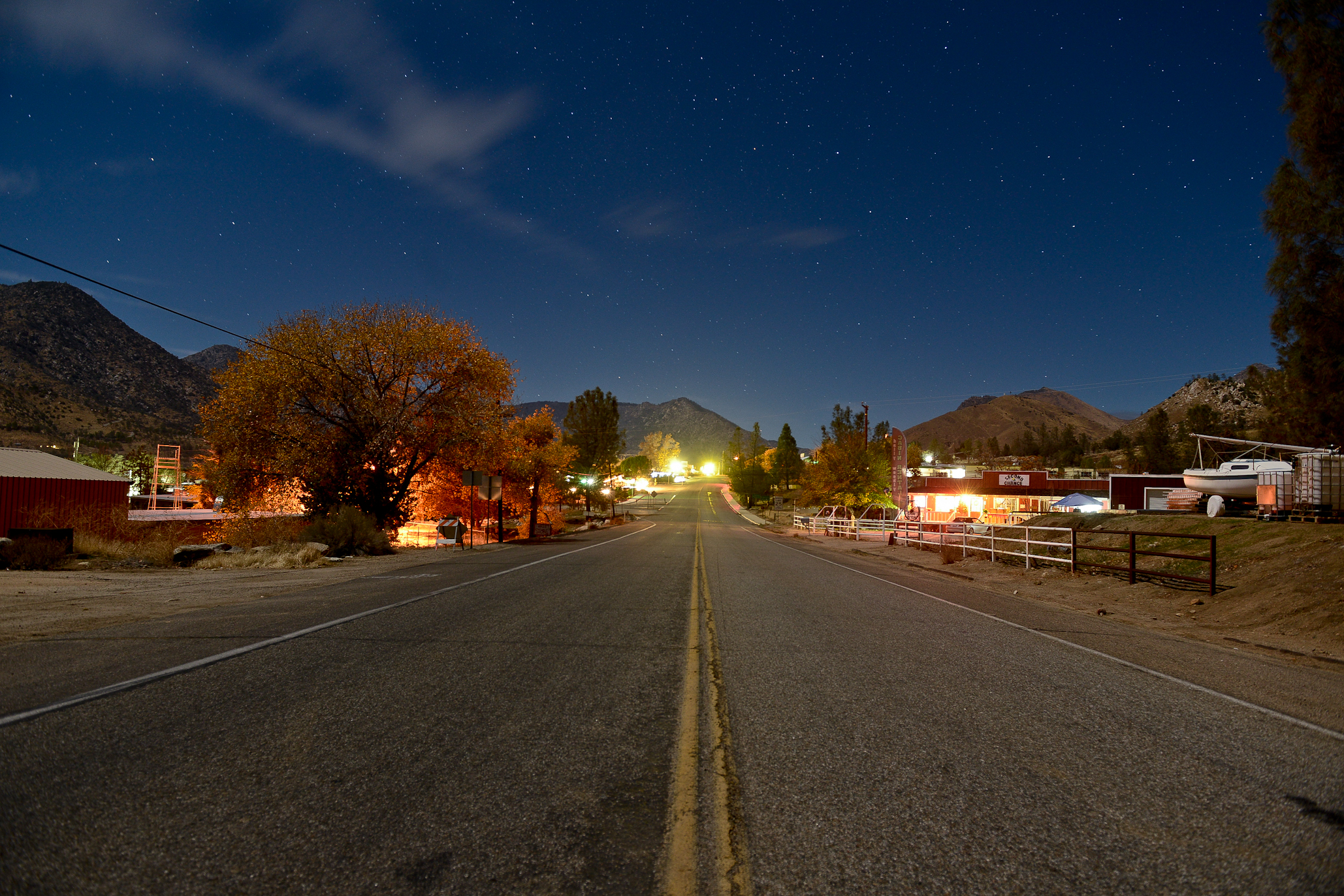 kernville-ca_31634616385_o.jpg