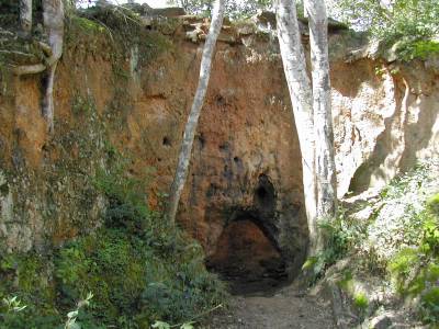 cuevas4 horno de cal.jpg