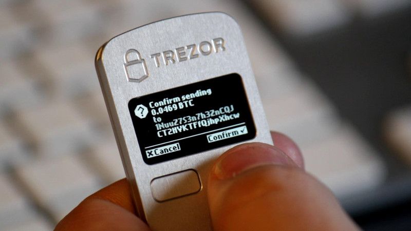 Resultado de imagen de trezor wallet hacked