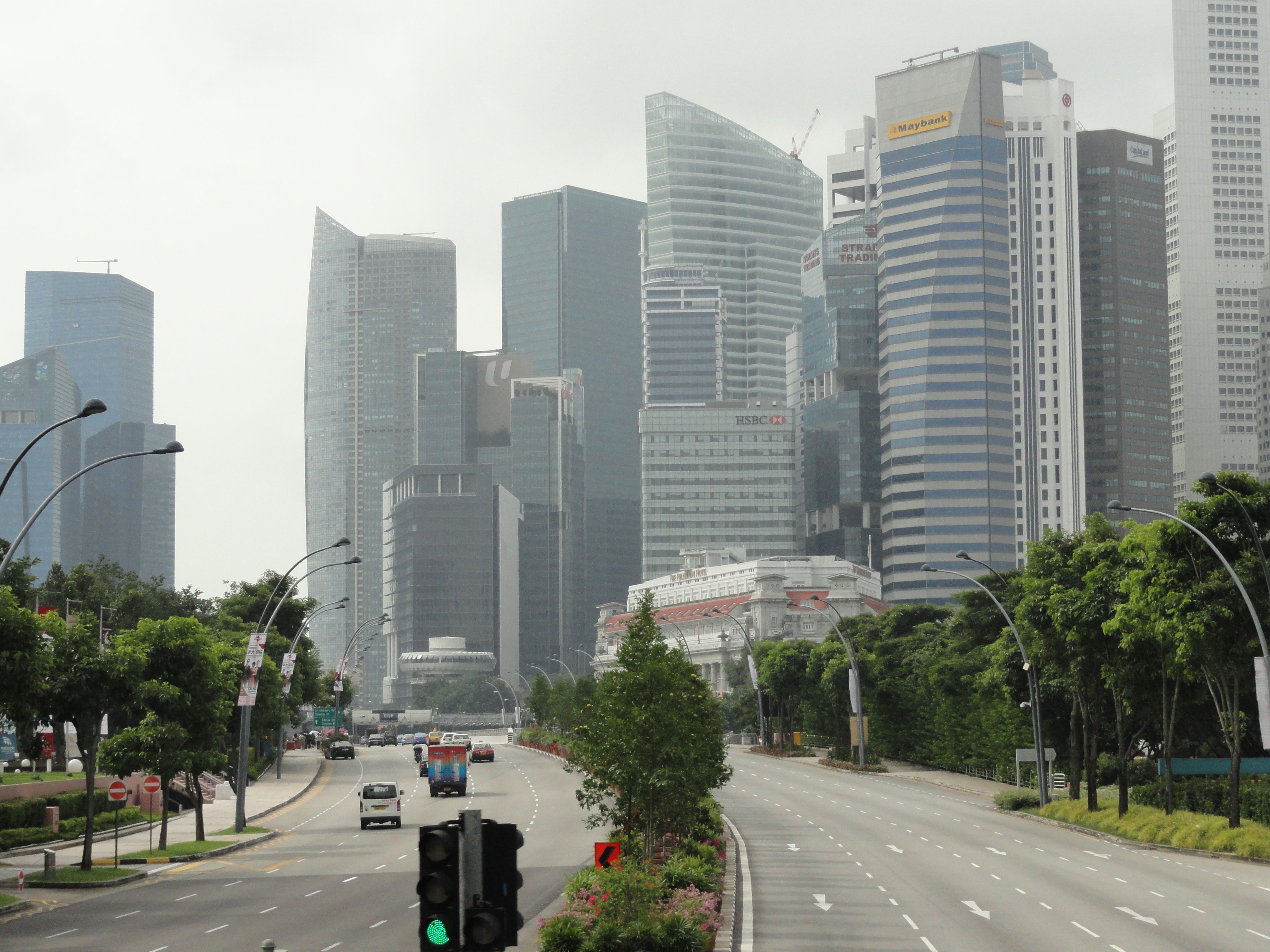 City bus tour 16 - skyline.JPG