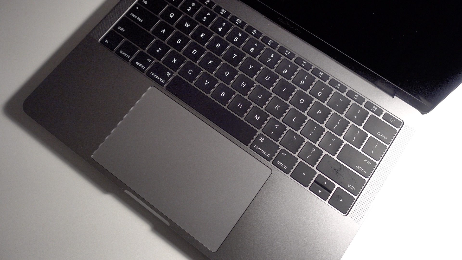 macbook-pro-trackpad.jpg