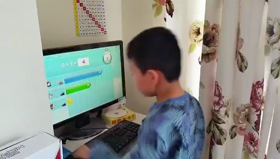play.gif